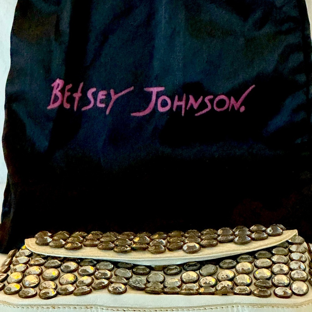 Super chic Betsy Johnson Large Rhinestone White Clutch
